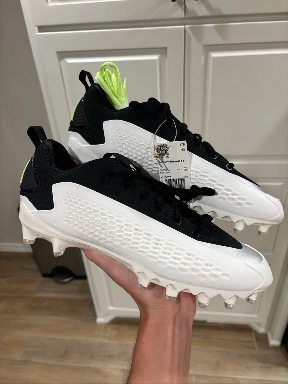 Adidas Anthony Edwards AE 1 Men’s Size 10-13 Football Cleats BRAND NEW | KJ6071